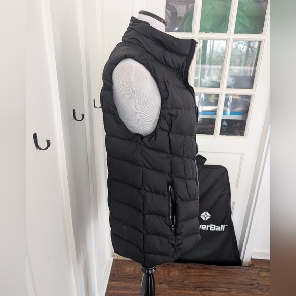 Athleta Responsible Down CYA Vest M - Picture 7 of 14